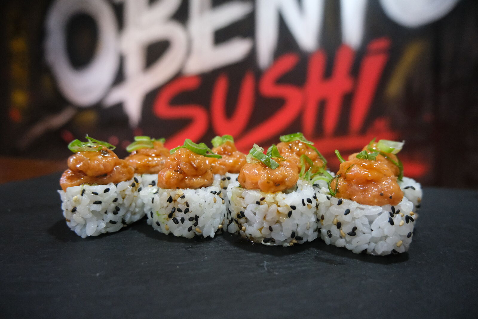 Rollo Tartar de salmón